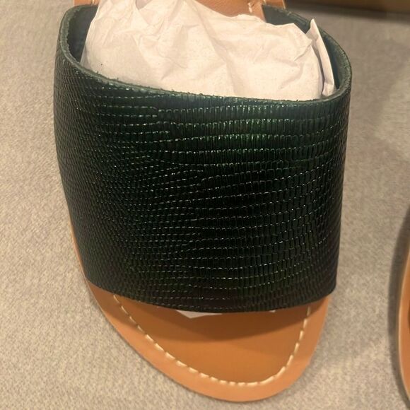 New in box Matisse beach cabana emerald lizard leather sandals - Picture 5 of 5